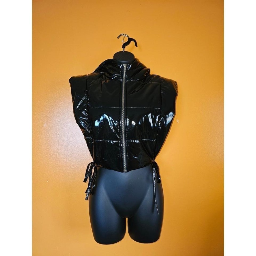 Kayle Kollection Glossy Black Quilted Patent Leather Crop Hoodie